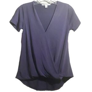 MI a MI Short Sleeve Wrap Top with V-neck Eggplant Color Woman's XS -- EUC